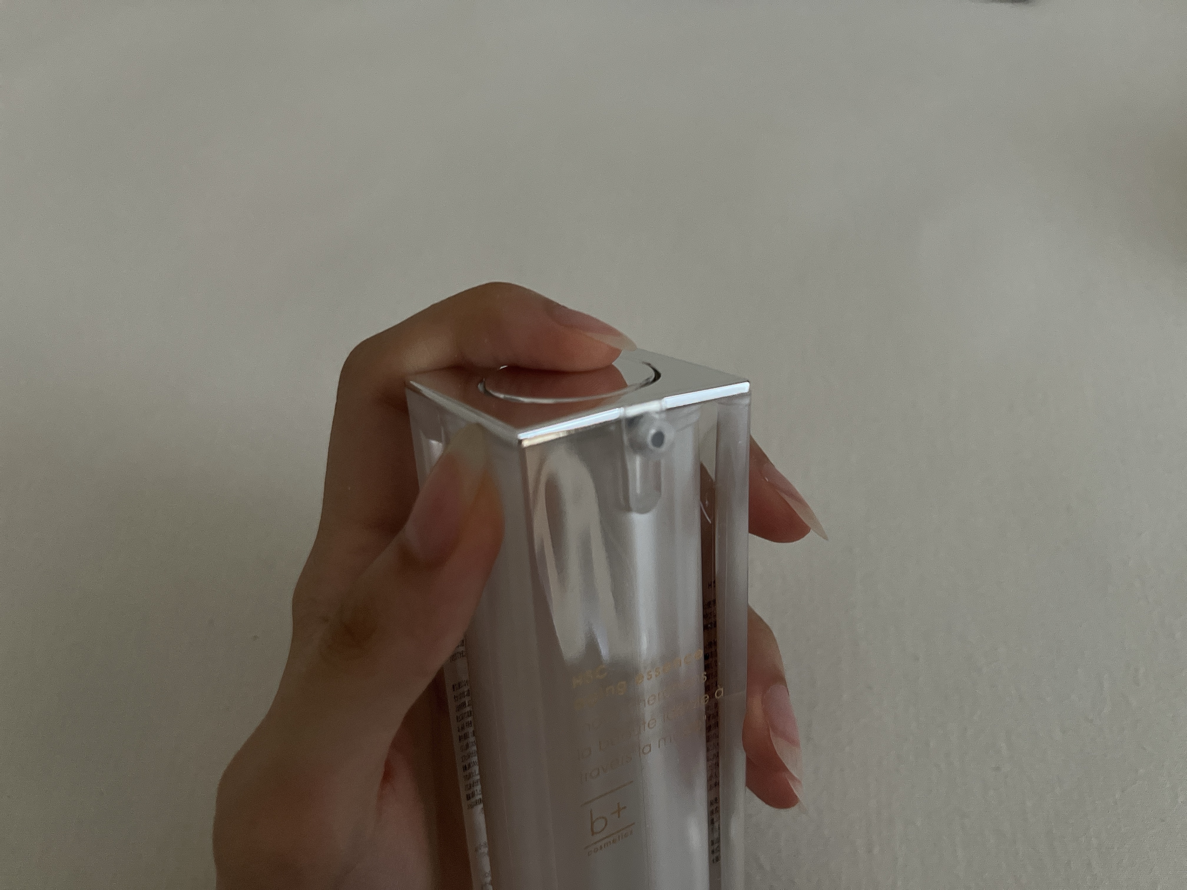 HSC エイジングエッセンス/b+ cosmetics/美容液を使ったクチコミ（2枚目）