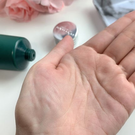 ファイブハーブス リペアリングヘアミルクセラム/L'OCCITANE/ヘアミルクを使ったクチコミ(5枚目)