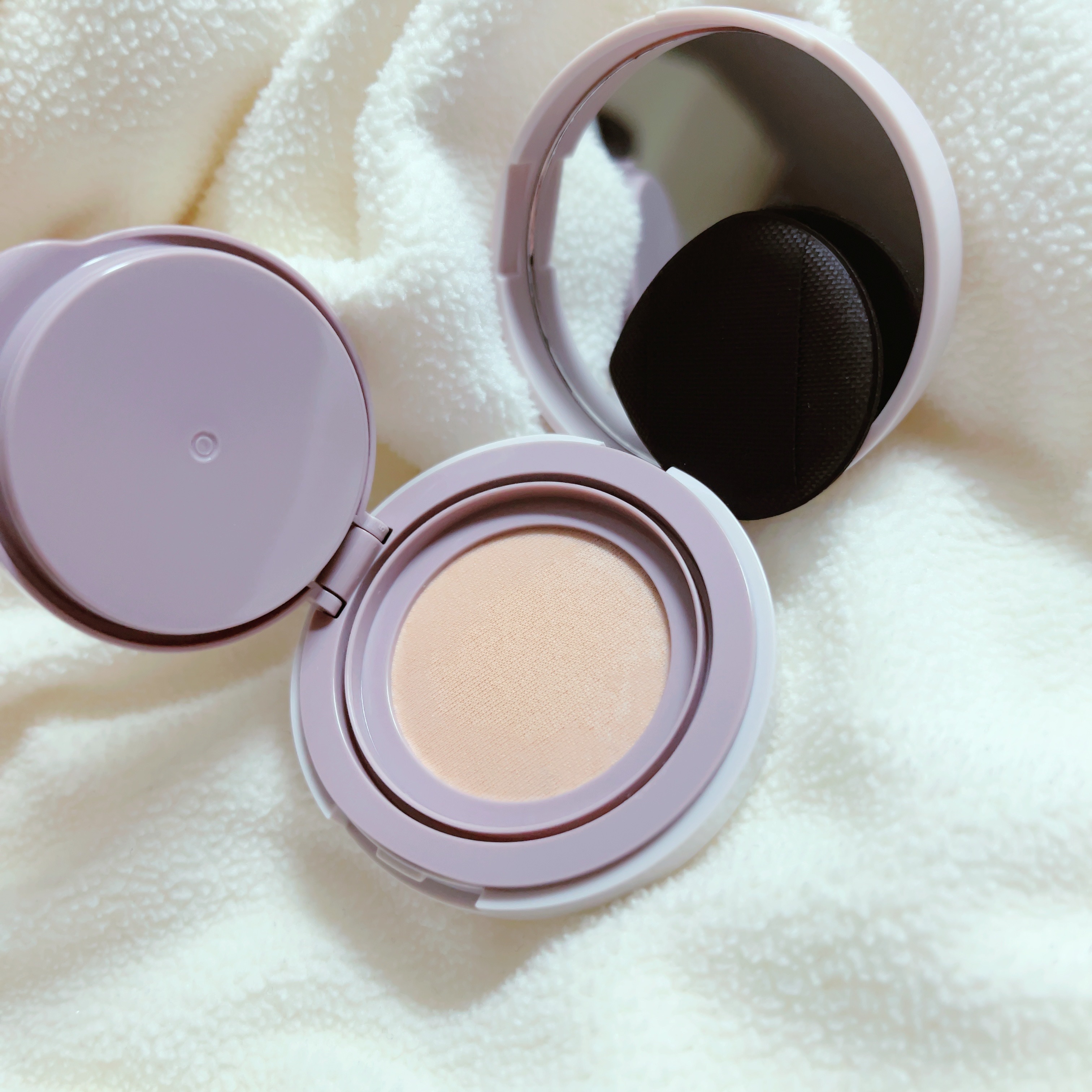 スーン　クッションコンシーラー　/エリザベス/クッションファンデーションを使ったクチコミ（2枚目）