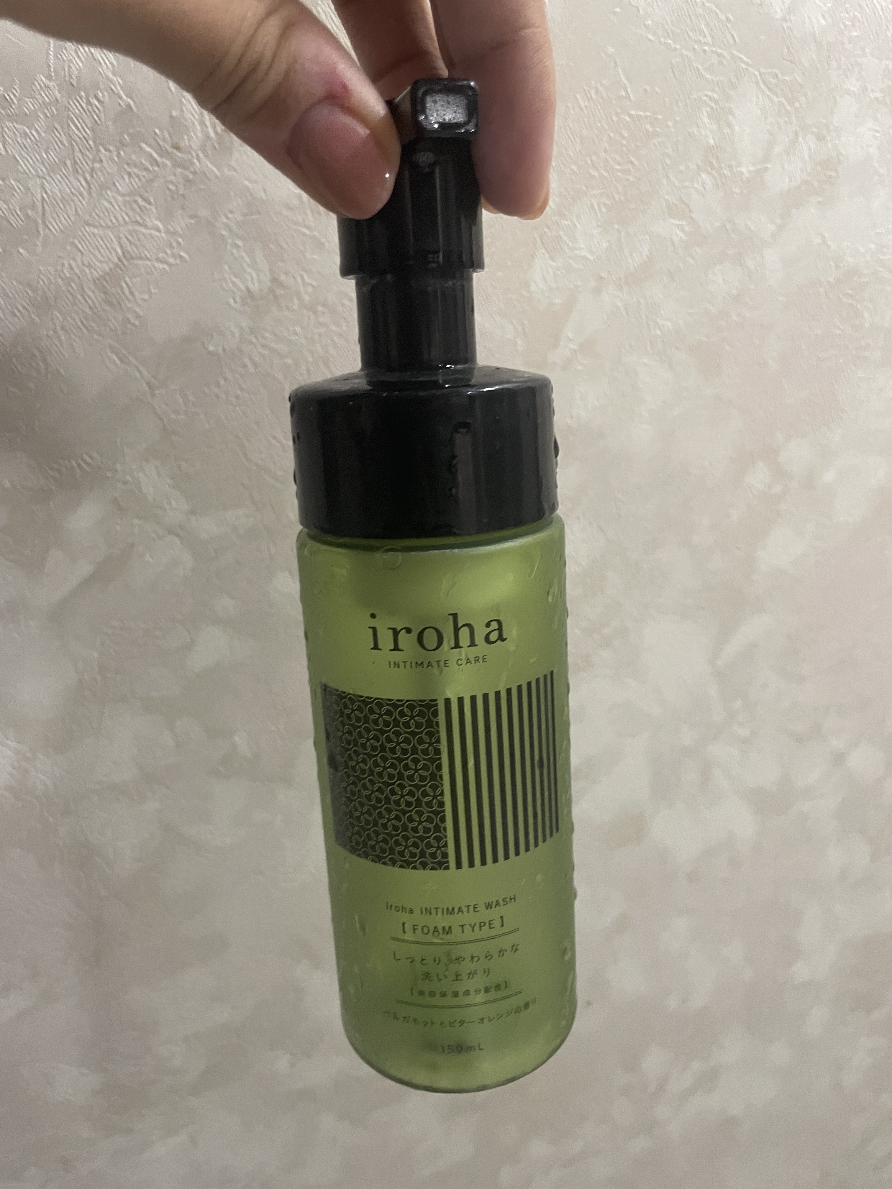 イロハ インティメートウォッシュ フォームタイプ  ベルガモットとビターオレンジの香り/iroha INTIMATE CARE/デリケートゾーンケアを使ったクチコミ（1枚目）