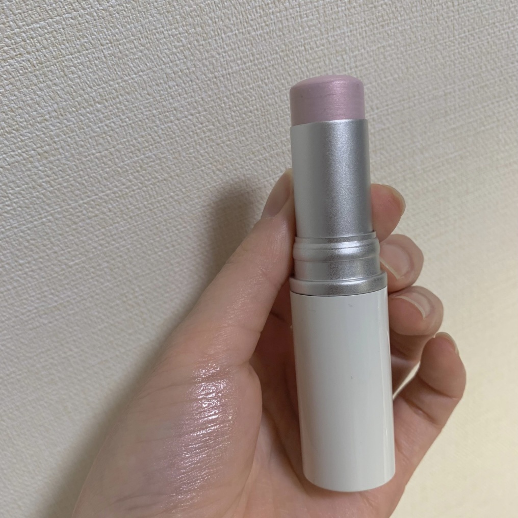 トゥルーディメンションラディアンスバーム/hince/スティックハイライトを使ったクチコミ（2枚目）