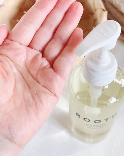 BOTANIST ルース ボタニカルスカルプセラム シャンプー・トリートメント(ストレート)のクチコミ「・
・
ボタニストから本格エイジングケア*ライン誕生。
* 年齢に応じたお手入れ
@bot.....」(2枚目)