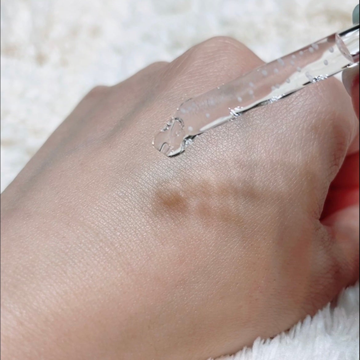 トーンブライトニング カプセルアンプル/SKIN1004/美容液を使ったクチコミ(3枚目)