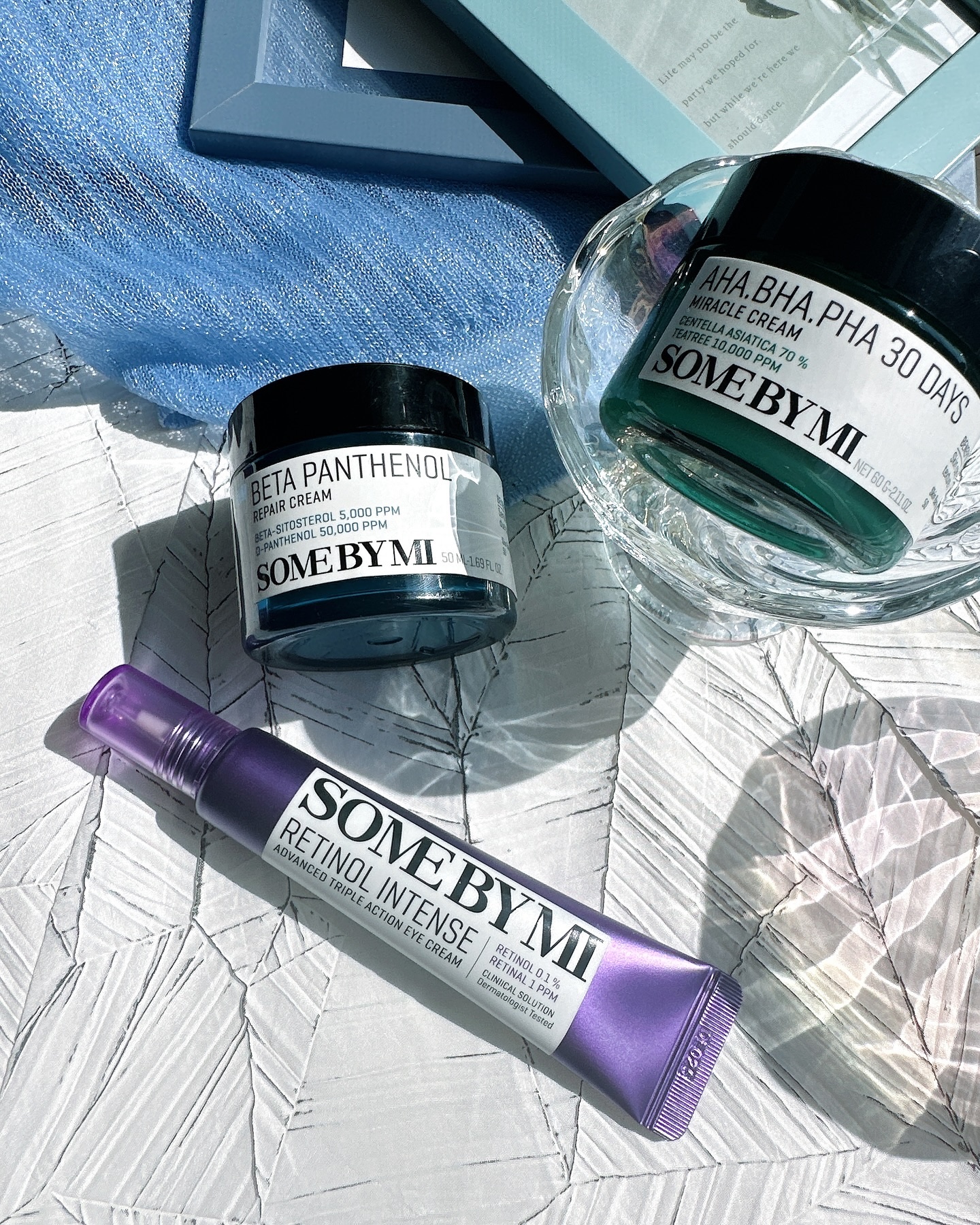 〈SOMEBYME〉

◻︎Retinol Intense Advanced 
Triple Action Eye Cream
レチノールインテンスアドバンスド
トリプルアクションアイクリーム
1875円　
 @somebymi.offic