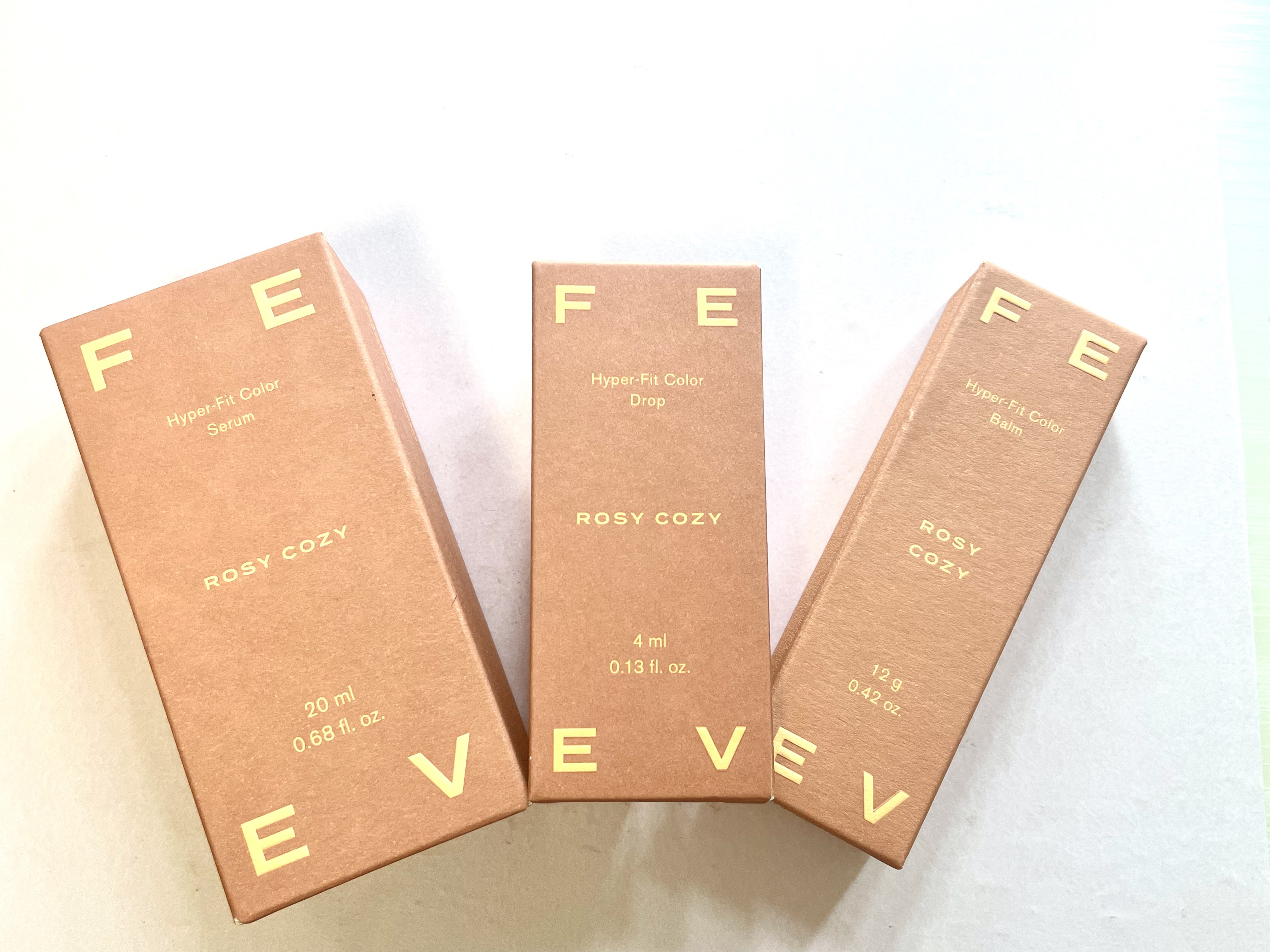 カラーセラム ロージーコージー/FEEV/リキッドチークを使ったクチコミ（2枚目）