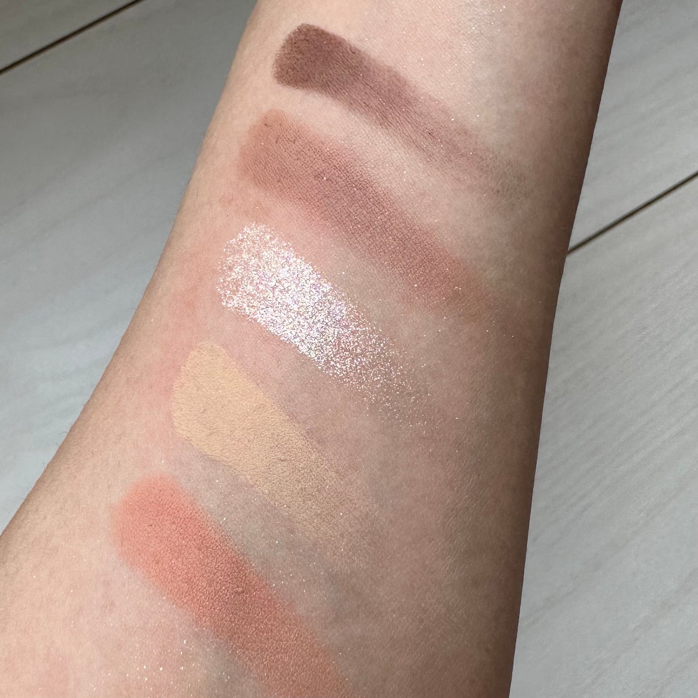 ニューデップスアイシャドウパレット/hince/アイシャドウパレットを使ったクチコミ(3枚目)