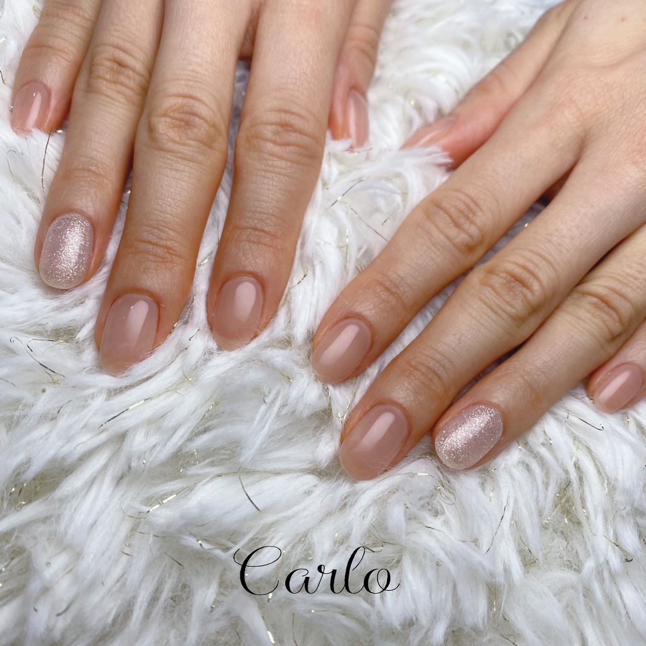 YUKA on LIPS 「.simple.¥4000-..中学のお友達がさっそく来てくれ..」(1枚目)