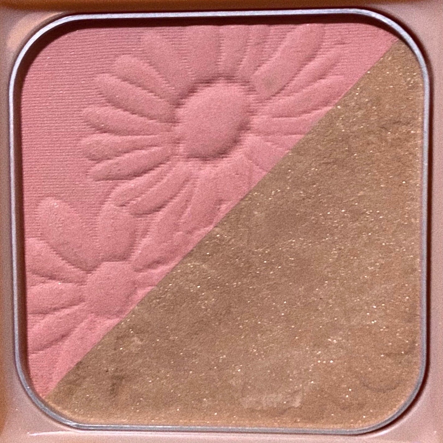 チーク&ブロンザー/キャンメイク/パウダーチークを使ったクチコミ(4枚目)