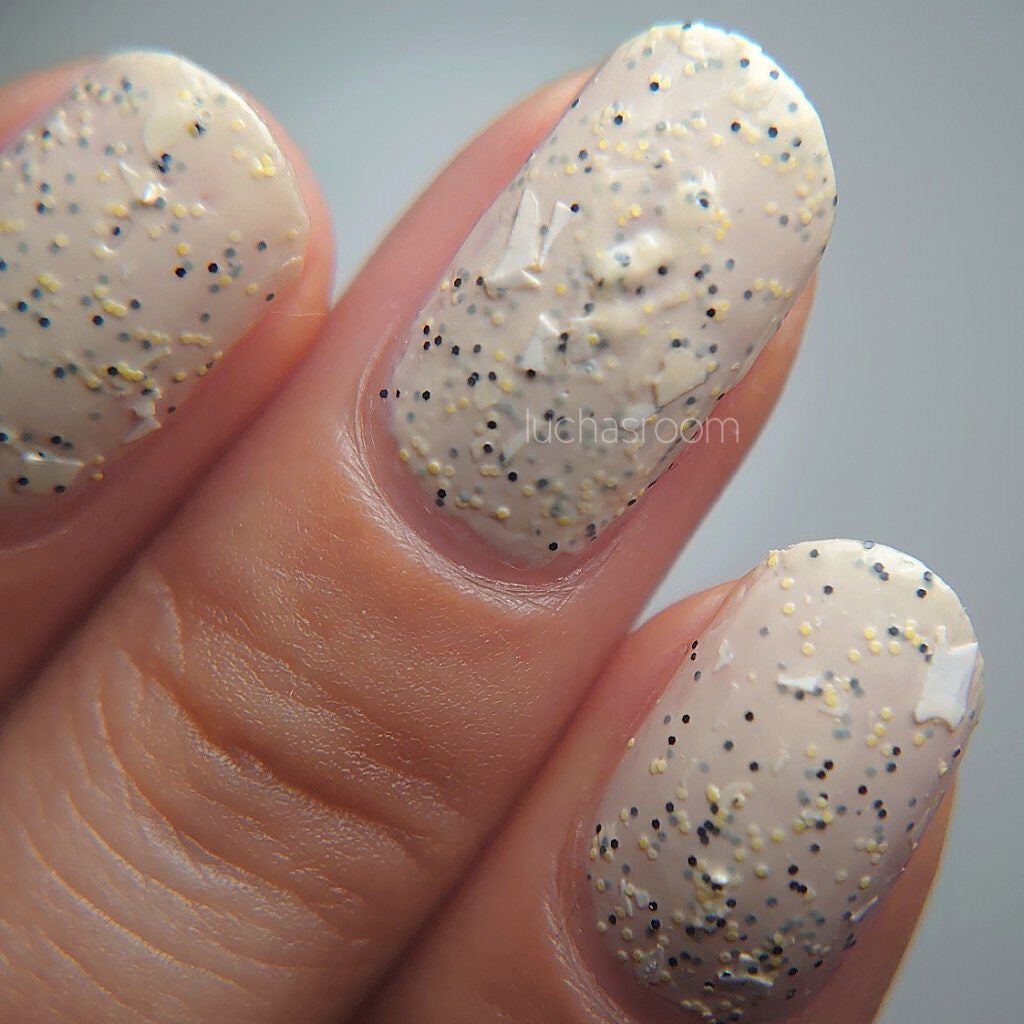 エレガンス ラズル エナメルラッカー/エレガンス ラズル /マニキュアを使ったクチコミ(8枚目)