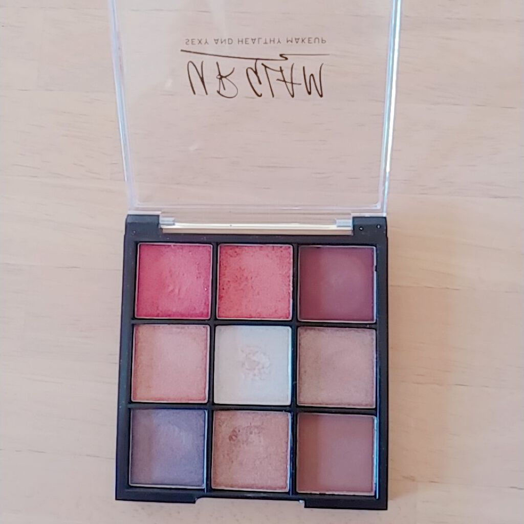 UR GLAM　BLOOMING EYE COLOR PALETTE/U R GLAM/アイシャドウパレットを使ったクチコミ（2枚目）