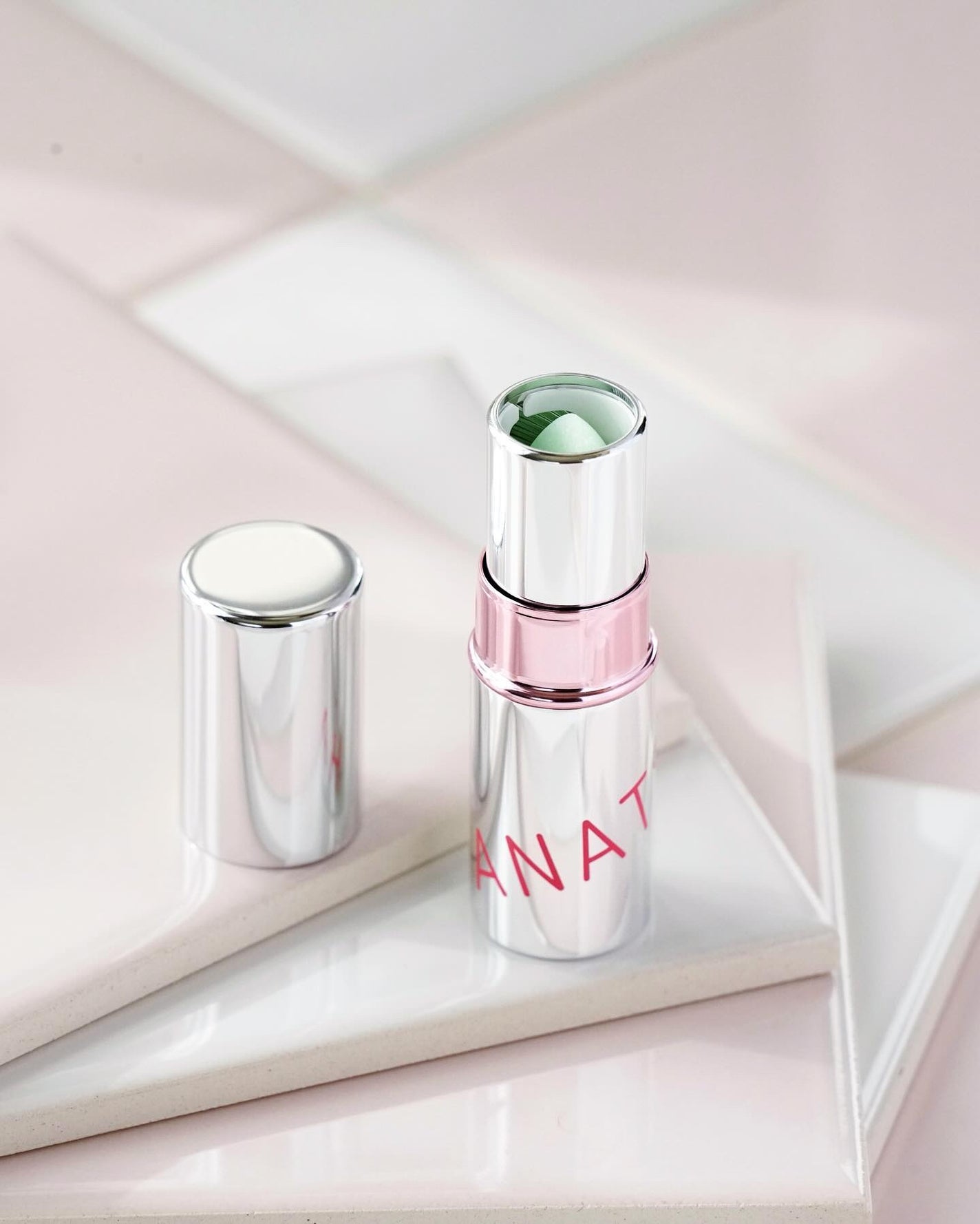 グロスリップ/HANATSUYU/リップバームを使ったクチコミ(3枚目)