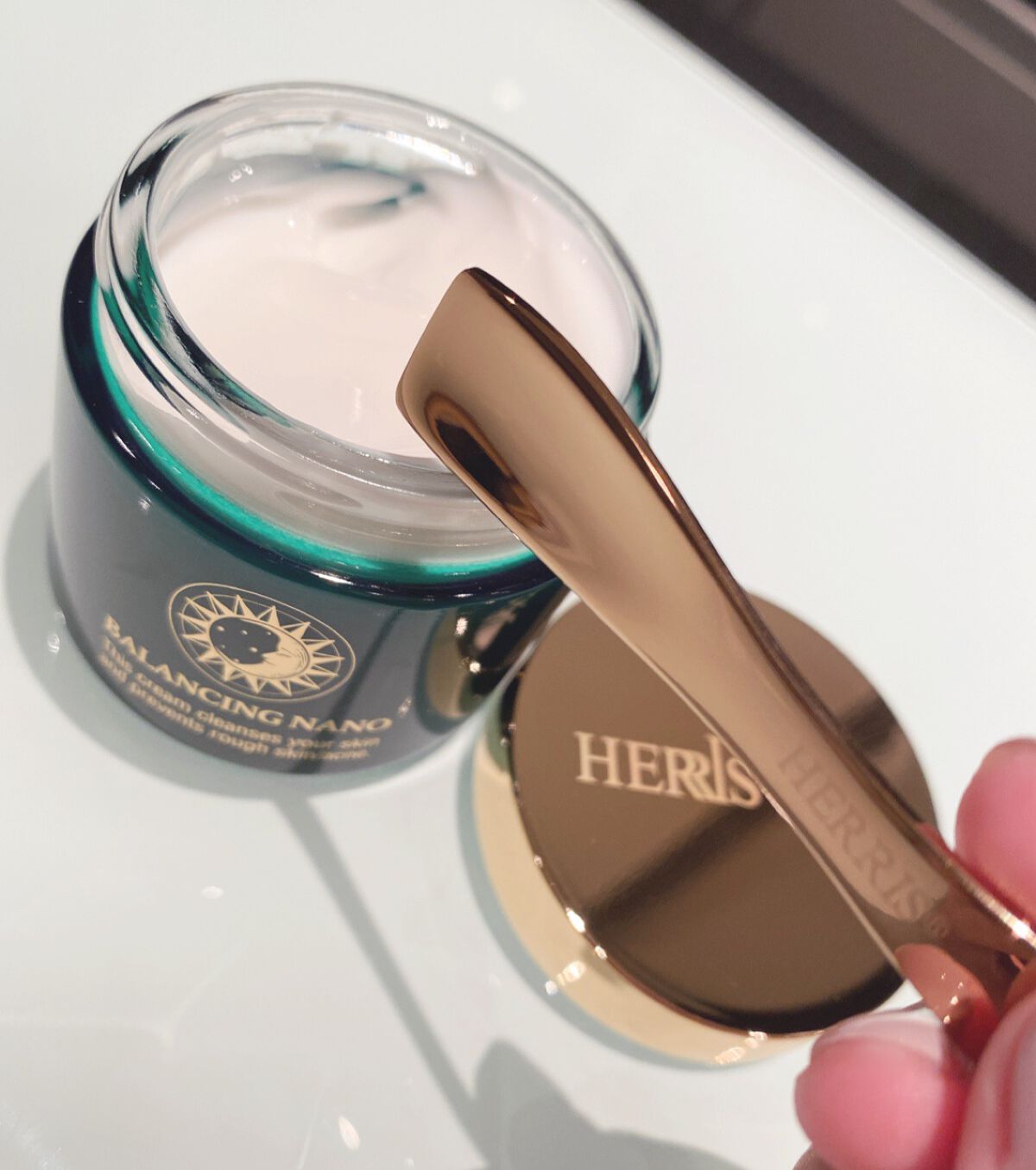 バランシングナノクリーム/ハーリス/フェイスクリームを使ったクチコミ(2枚目)