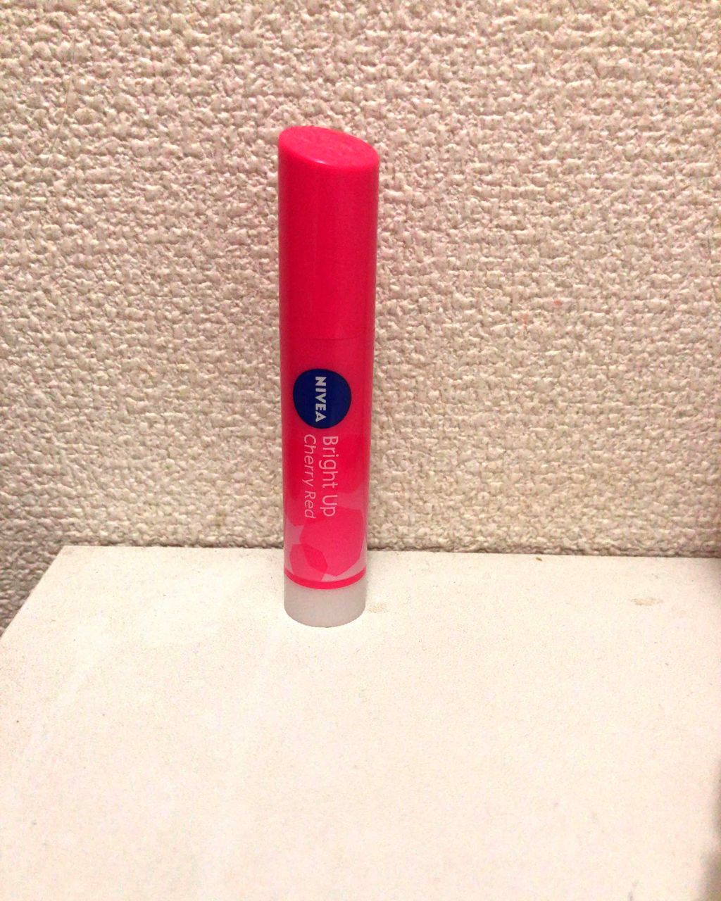 モイストピュアカラーリップ/ニベア/リップクリームを使ったクチコミ(2枚目)
