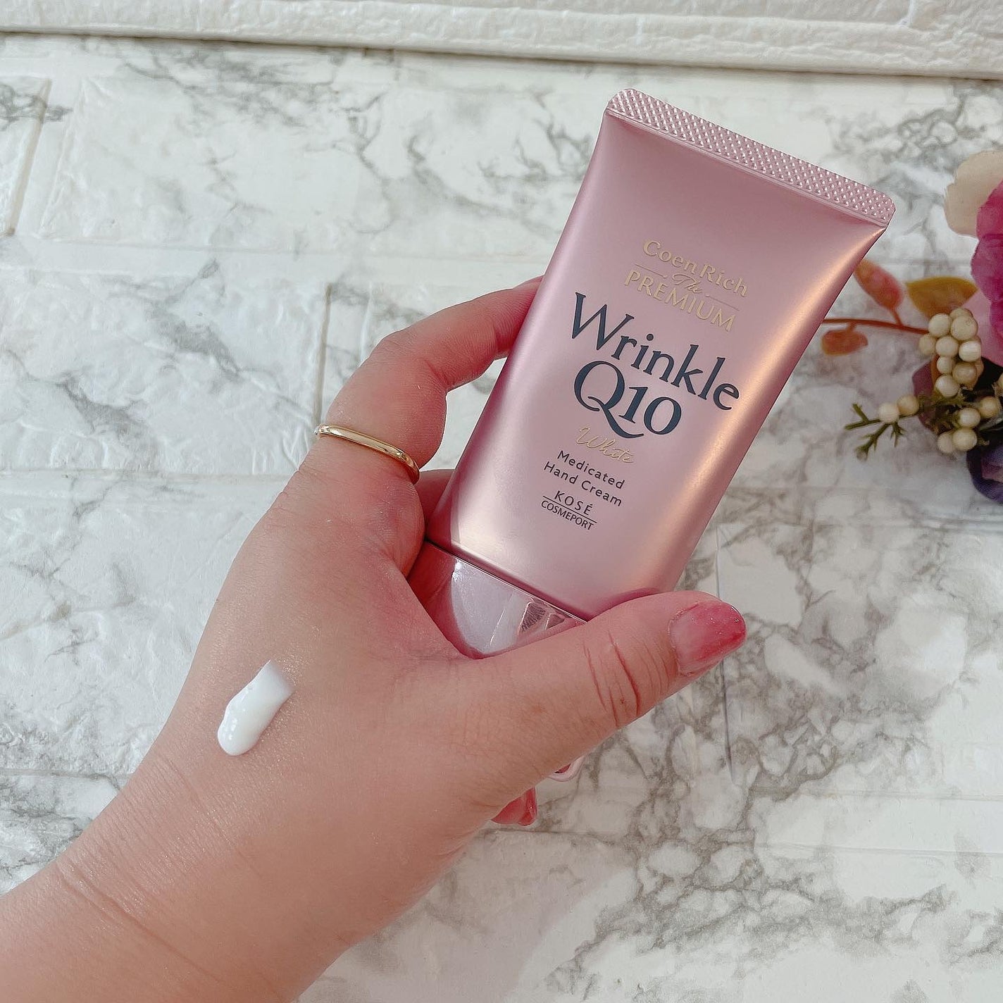 コエンリッチ ザ プレミアム 薬用リンクルホワイト ハンドクリーム/コエンリッチQ10/ハンドクリームを使ったクチコミ(4枚目)