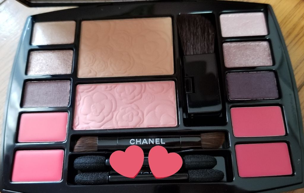 トラベル メークアップ パレット/CHANEL/メイクアップキットを使ったクチコミ(1枚目)