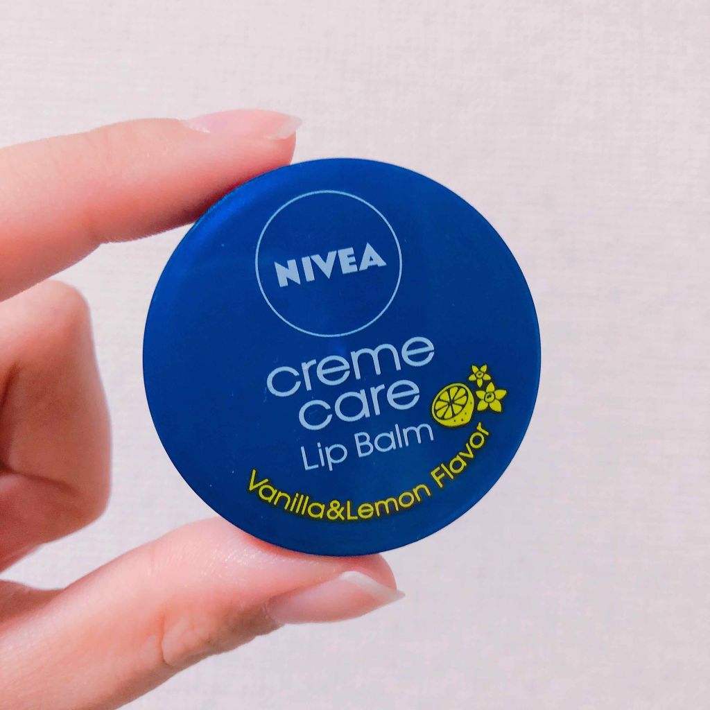 ニベア クリームケア リップバーム バニラ&レモンの香り/ニベア/リップケアを使ったクチコミ（1枚目）