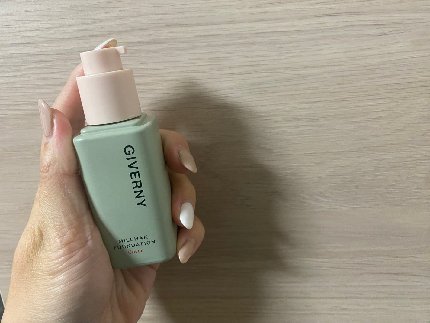 ジヴェルニー 密着カバーファンデーション/GIVERNY/リキッドファンデーションを使ったクチコミ(2枚目)