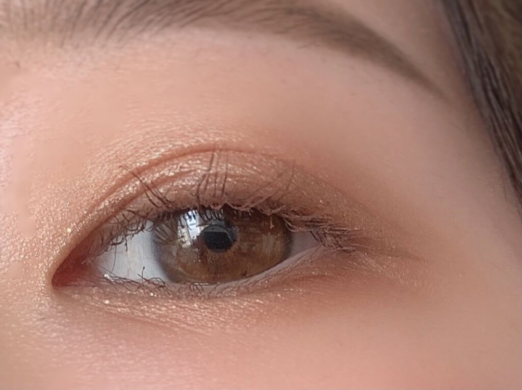 プリズム エアー シャドウ/CLIO/単色アイシャドウを使ったクチコミ（2枚目）