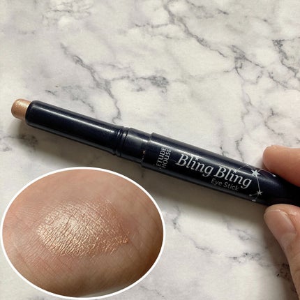 キラキラ アイシャドウ/ETUDE/スティックアイシャドウを使ったクチコミ(2枚目)