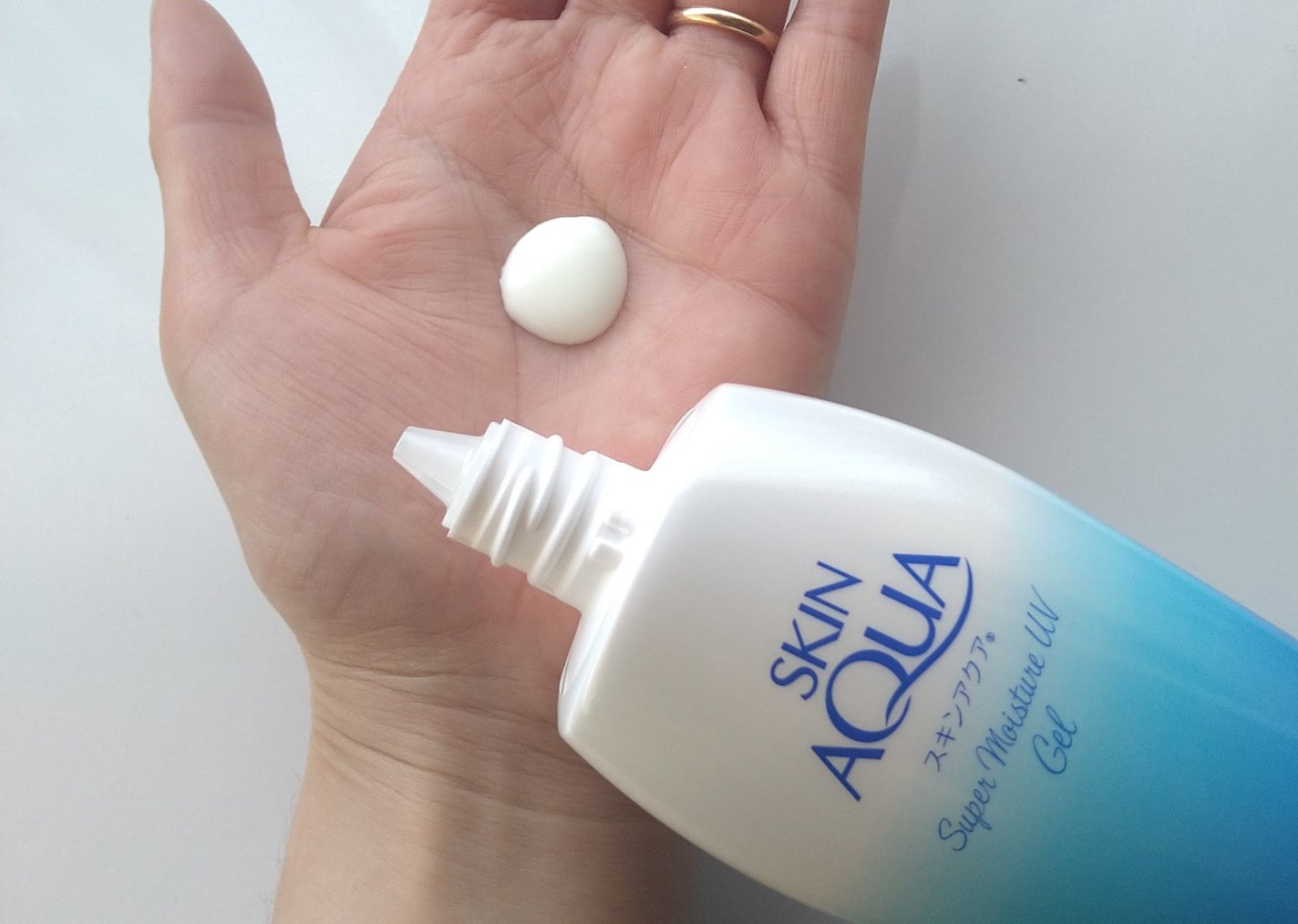 スキンアクア スーパーモイスチャージェル/スキンアクア/日焼け止めジェルを使ったクチコミ(3枚目)