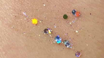 アイスパングルグリッター/HOLIKA HOLIKA/グリッターを使ったクチコミ(2枚目)