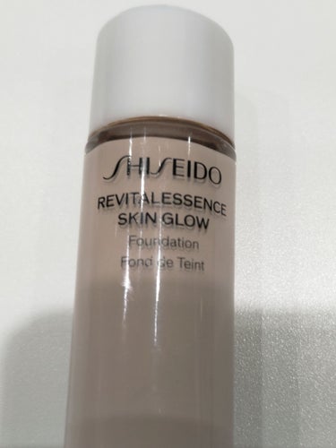 エッセンス スキングロウ ファンデーション/SHISEIDO/リキッドファンデーションを使ったクチコミ（1枚目）