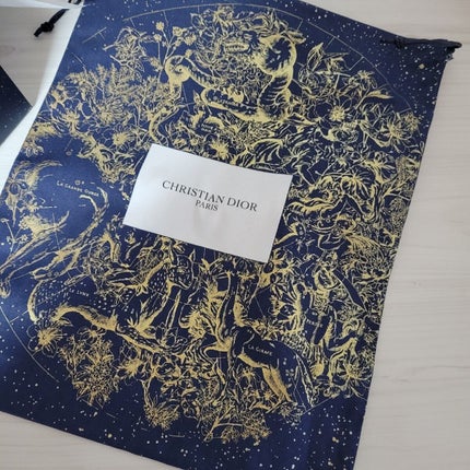 Dior メゾン クリスチャン ディオール ジャスミン デ ザンジュ ボディ クリームのクチコミ「Dior
メゾン クリスチャン ディオール ジャスミン デ ザンジュ ボディ クリーム
15.....」(3枚目)