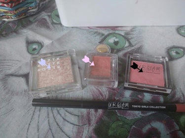 UR GLAM　POWDER EYESHADOW/U R GLAM/シングルアイシャドウを使ったクチコミ（1枚目）