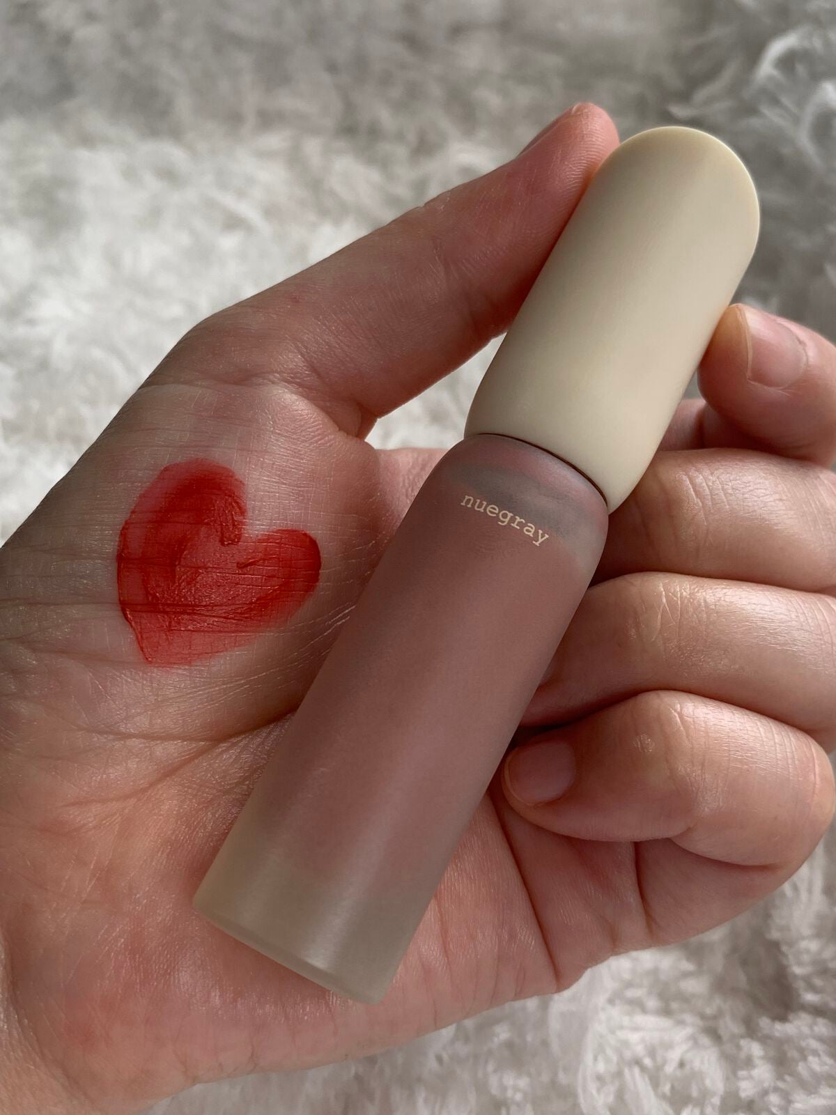 デイリームードマットリキッド/nuegray/リップグロスを使ったクチコミ(6枚目)