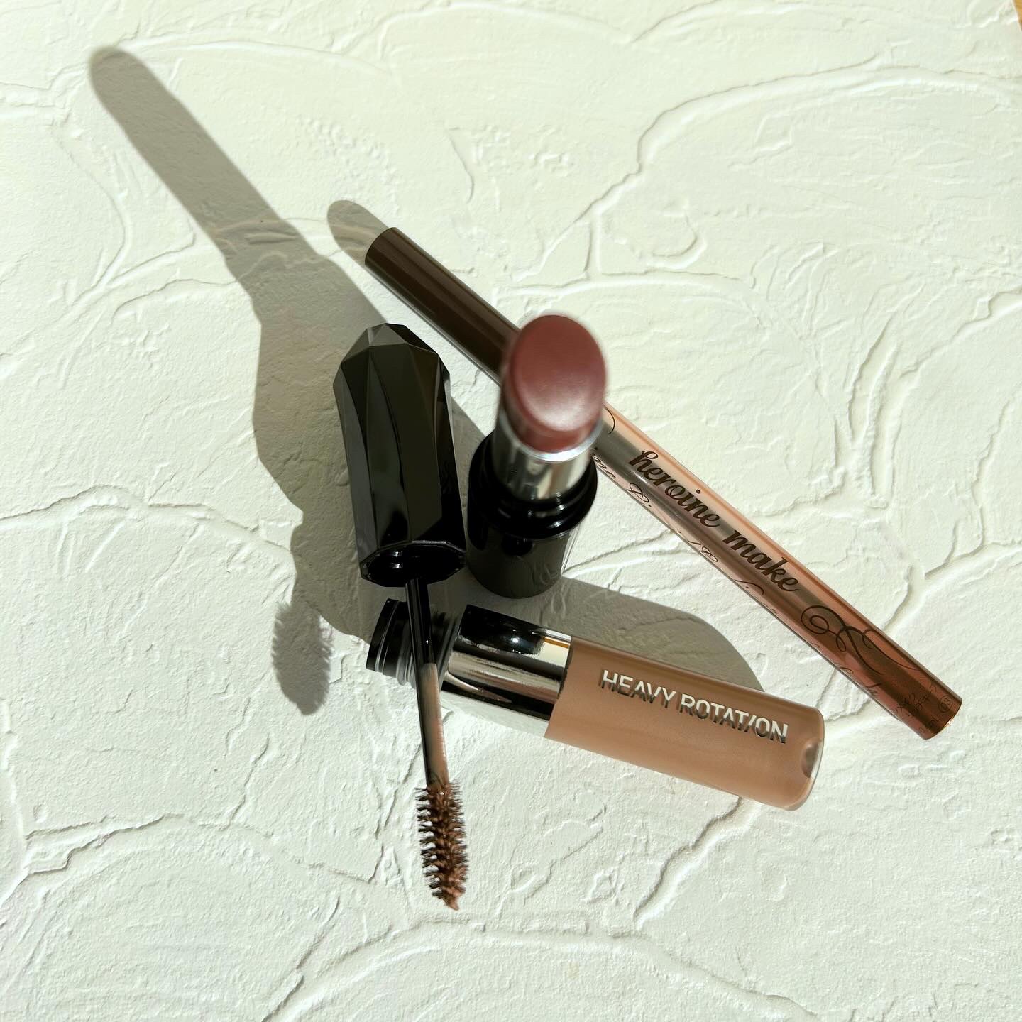 ヘビーローテーション カラーリングアイブロウEX/ヘビーローテーション/眉マスカラを使ったクチコミ（3枚目）