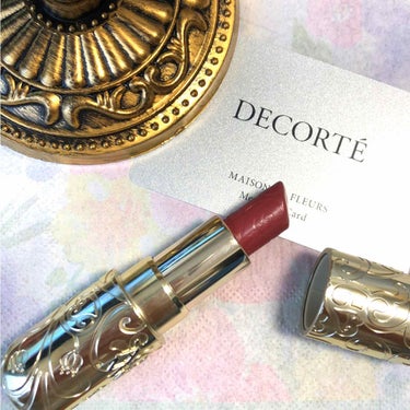 DECORTÉ AQ MW ルージュ シュープリームのクチコミ「RD433
上品な深紅
とても細かい同色のラメで艶あり

コンサバ系ファッションの時や
仕事で.....」（1枚目）