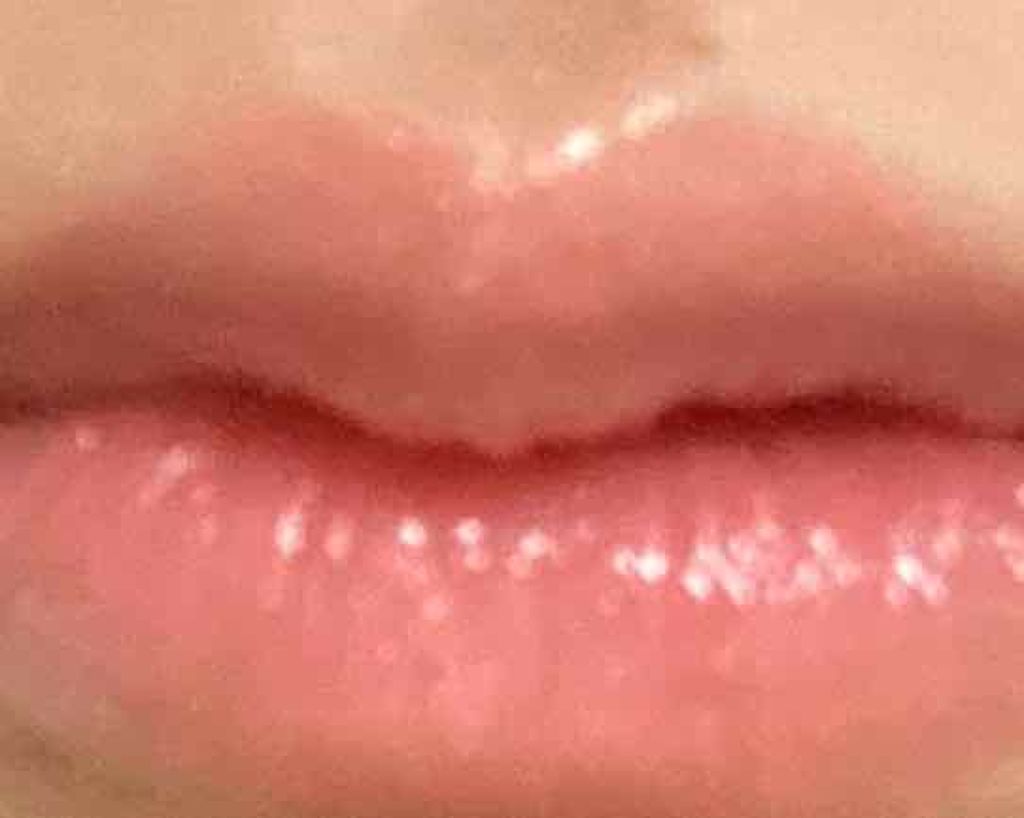 コンフォート リップオイル /CLARINS/リップグロスを使ったクチコミ（2枚目）