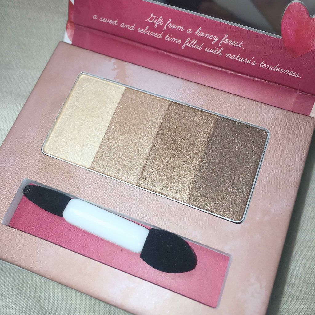 ワンダーハニー ハートフルなピュアアイシャドウ/VECUA Honey/アイシャドウパレットを使ったクチコミ（2枚目）