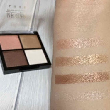 UR GLAM LUXE　4 COLORS EYESHADOW PALLET/U R GLAM/アイシャドウパレットを使ったクチコミ（3枚目）