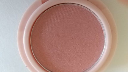 Blooming Kitty パウダーチーク/DAISO/パウダーチークを使ったクチコミ(2枚目)