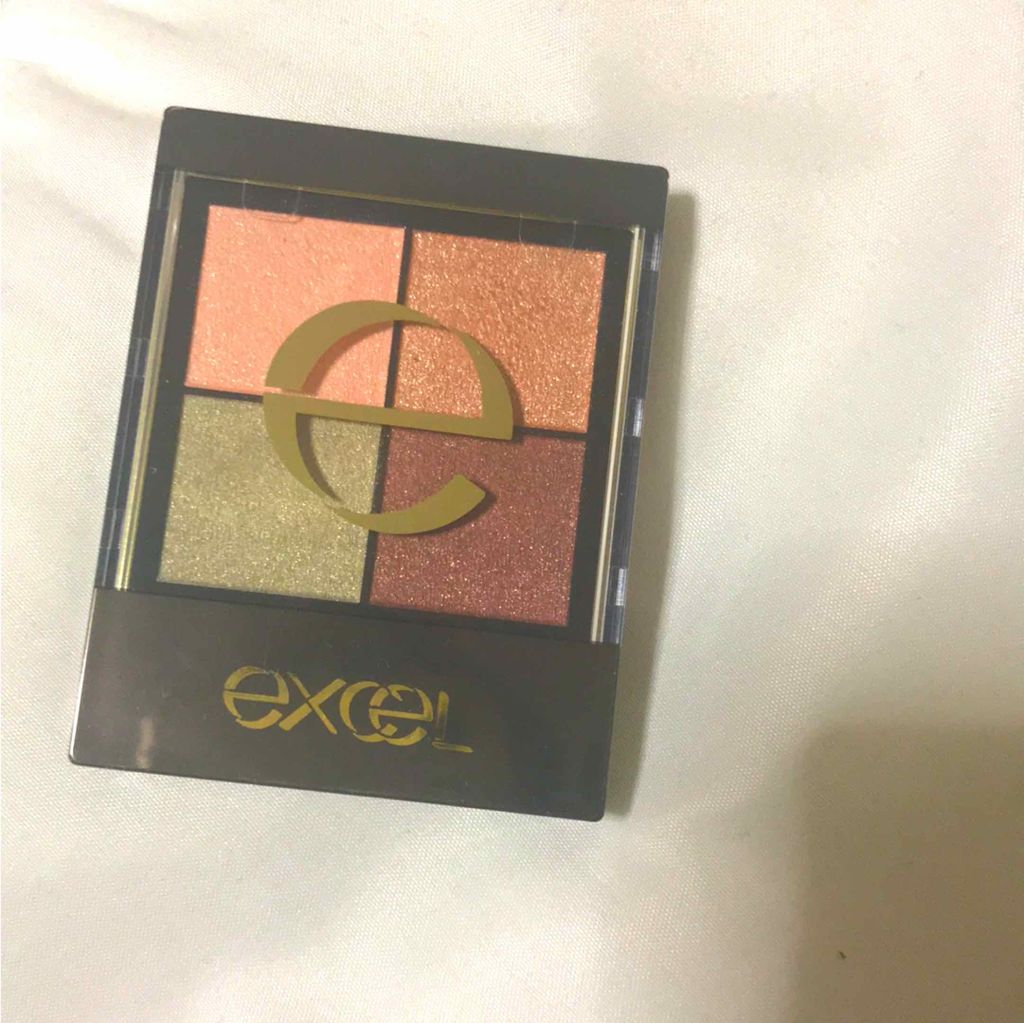 リアルクローズシャドウ/excel/アイシャドウパレットを使ったクチコミ(1枚目)