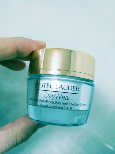 DayWear Advanced Multi-Protection Anti-Oxidant Creme SPF 15/ESTEE LAUDER/フェイスクリームを使ったクチコミ（1枚目）