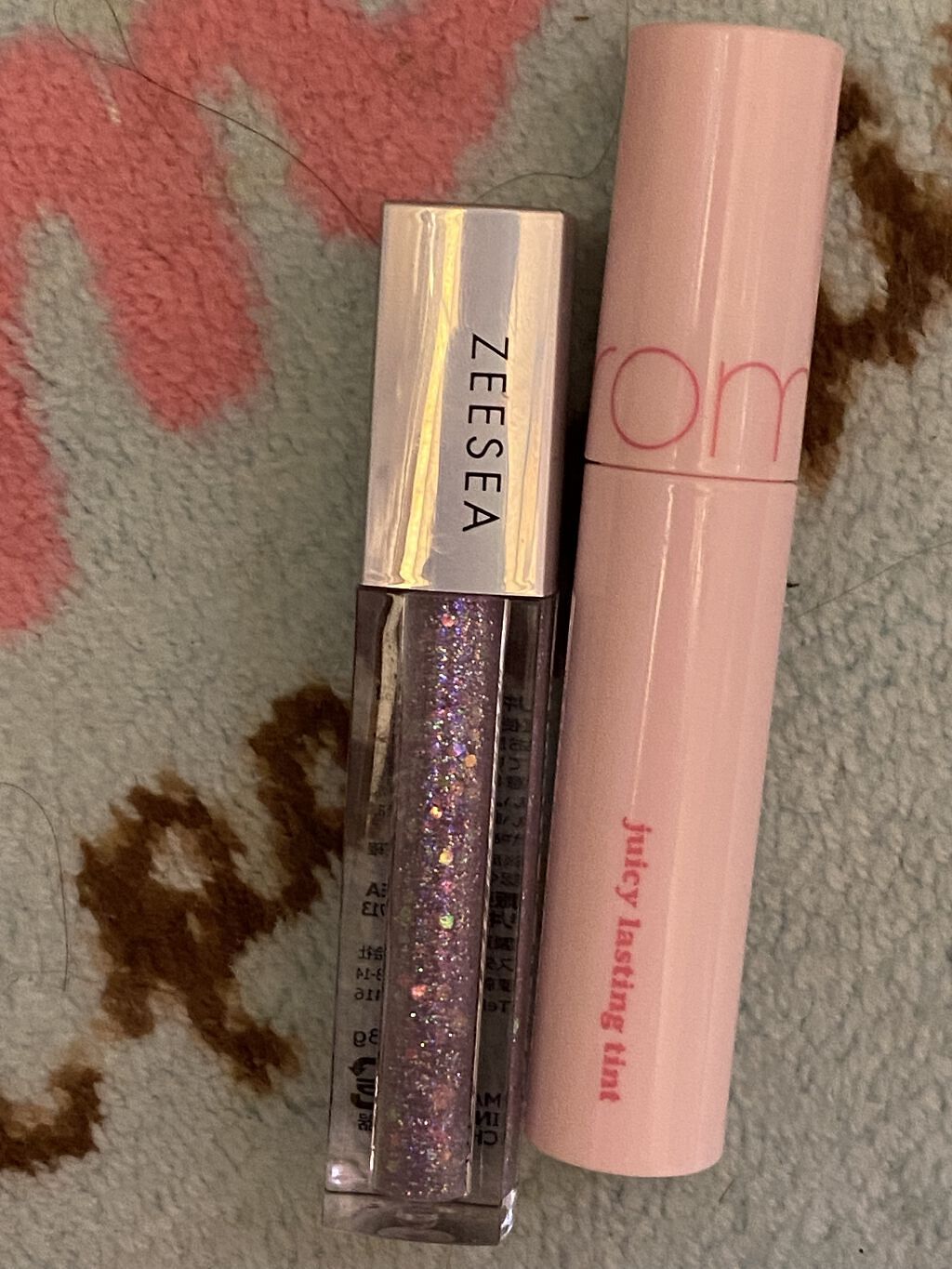 ジューシーラスティングティント/rom&nd/リップティントを使ったクチコミ（3枚目）