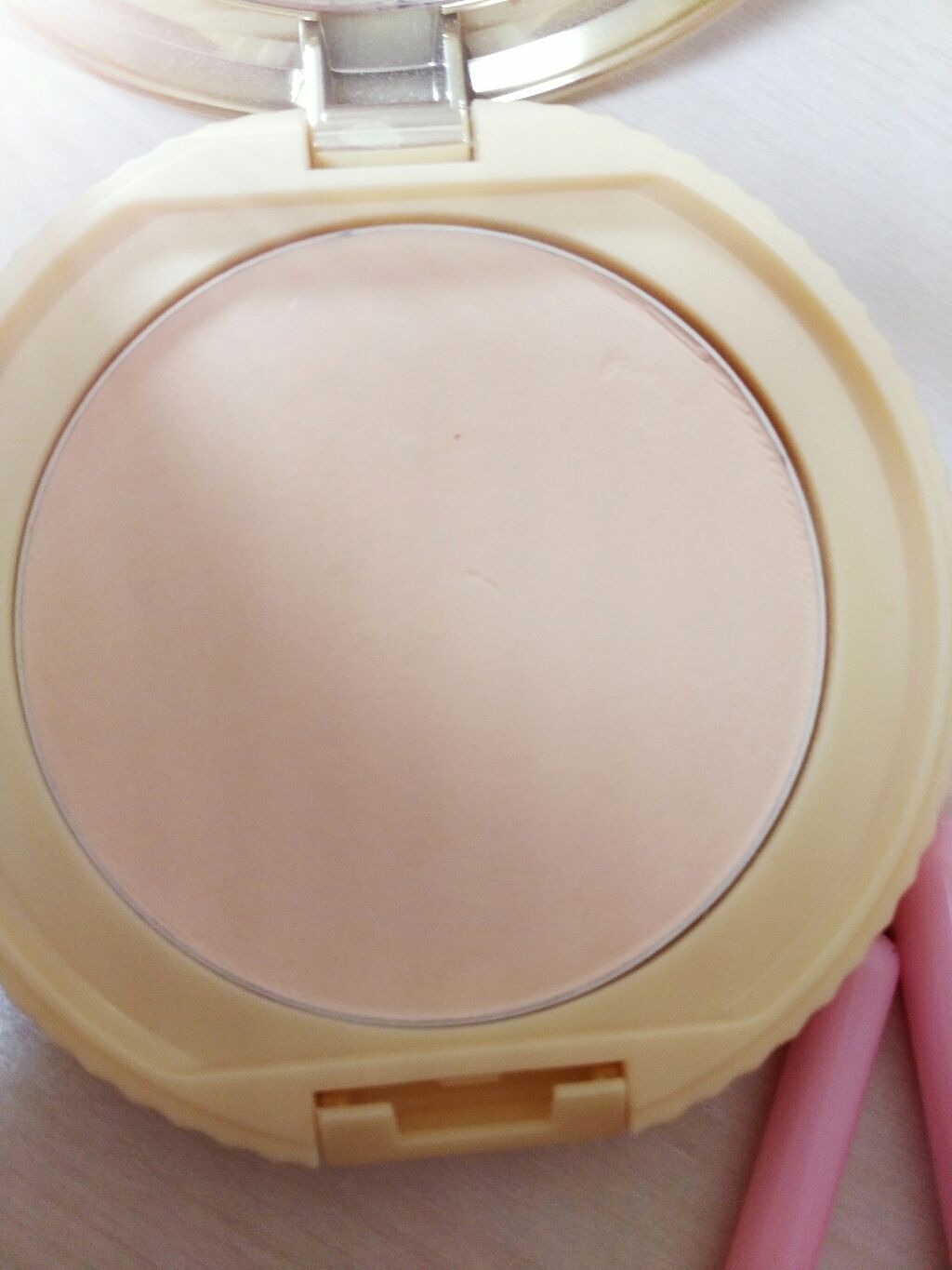 【旧品】マシュマロフィニッシュパウダー/キャンメイク/プレストパウダーを使ったクチコミ（3枚目）