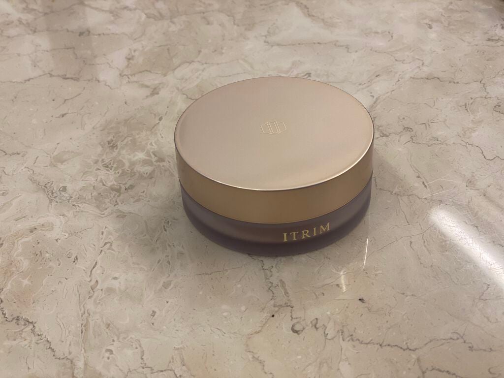 エレメンタリー フェイスケアパウダー Ouka/ITRIM/ルースパウダーを使ったクチコミ(4枚目)