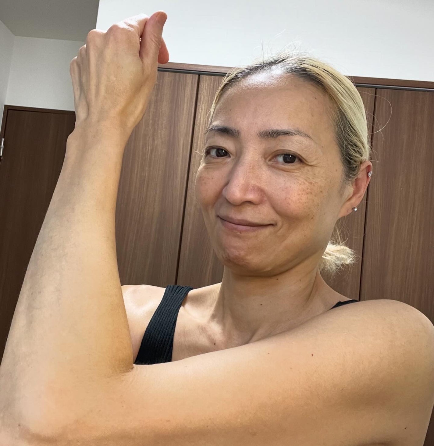 N.01 BODY SHOT CREAM/コジット/ボディクリームを使ったクチコミ(2枚目)