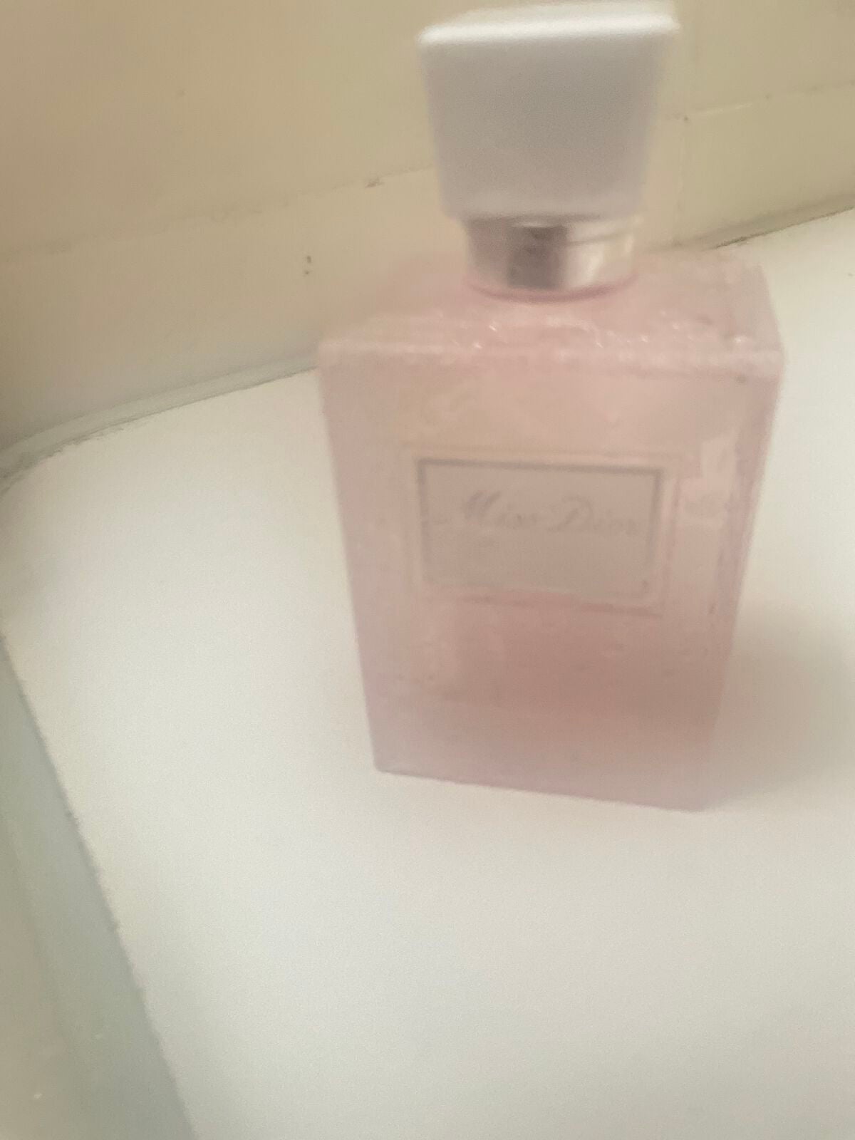 豆腐メンタルこむぎ on LIPS 「#MissDior#シャワージェル#比較してみた#LUSH#正..」(7枚目)