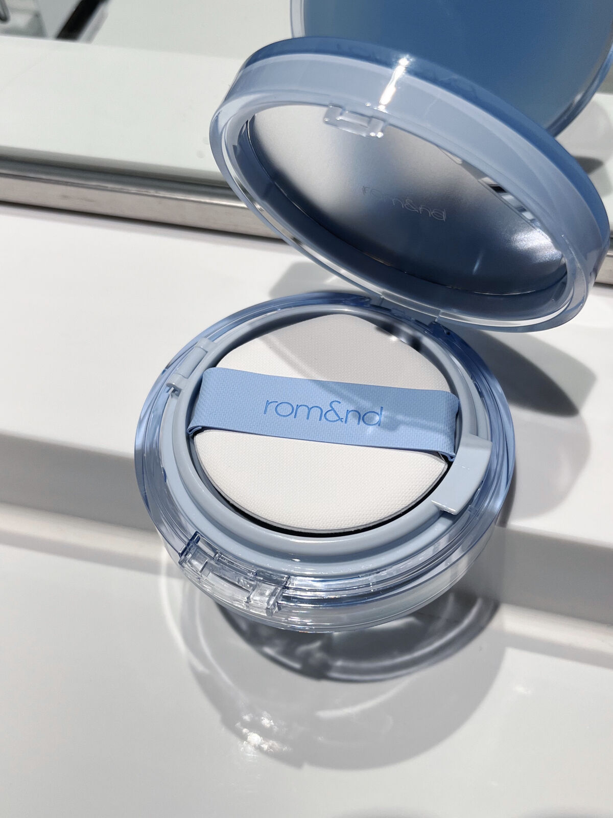 ベアウォータークッション 02 ピュア21/rom&nd/クッションファンデーションを使ったクチコミ（2枚目）