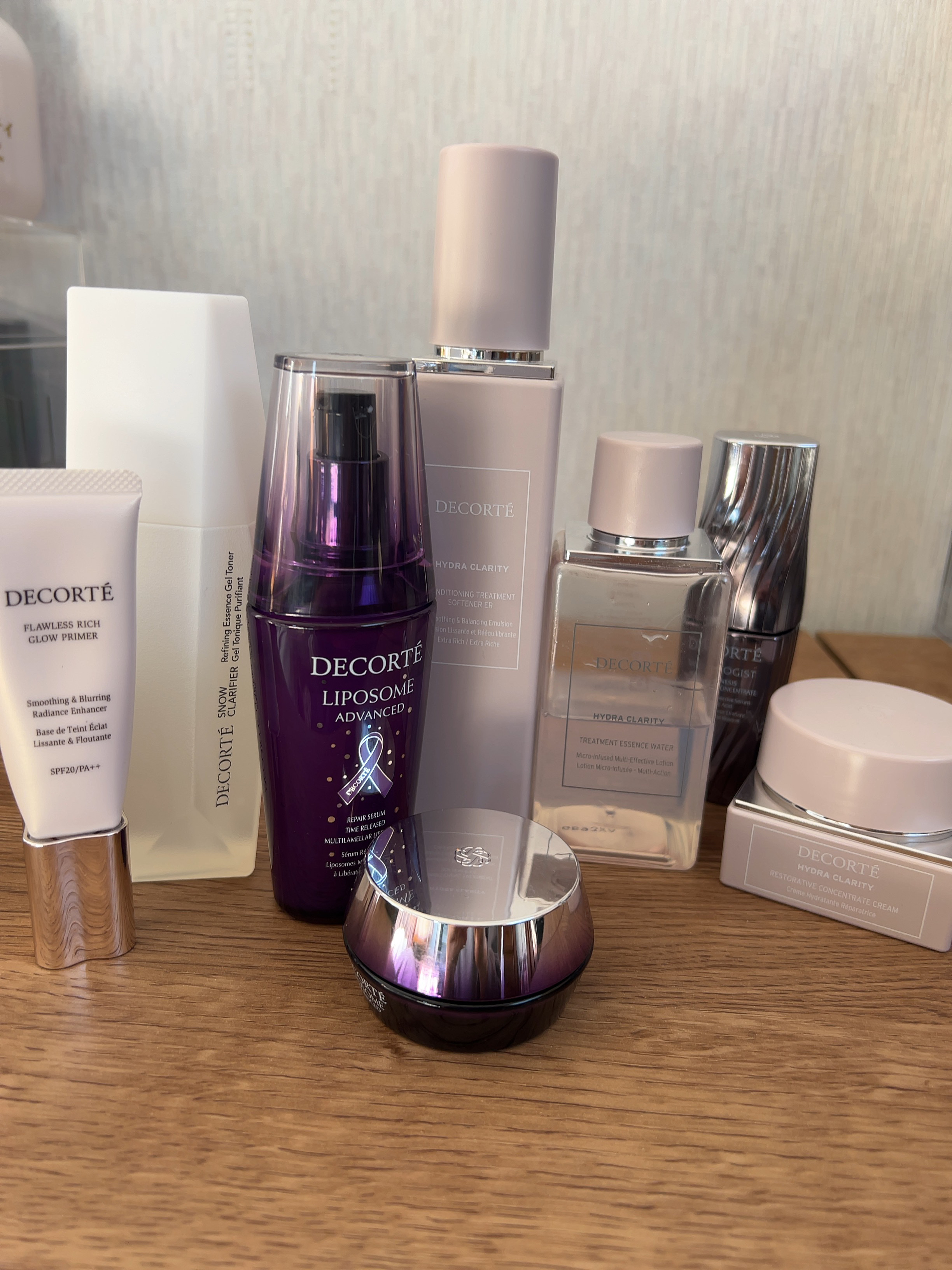 フローレススキン グロウライザー/DECORTÉ/化粧下地を使ったクチコミ（1枚目）