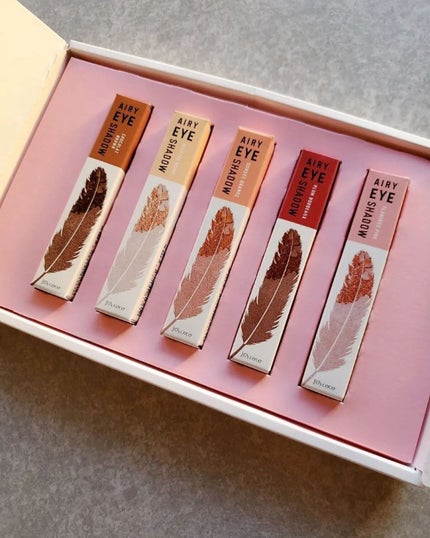 ジョイココ エアリーアイシャドウ/Joy.coco(ジョイココ)/単色アイシャドウを使ったクチコミ(4枚目)