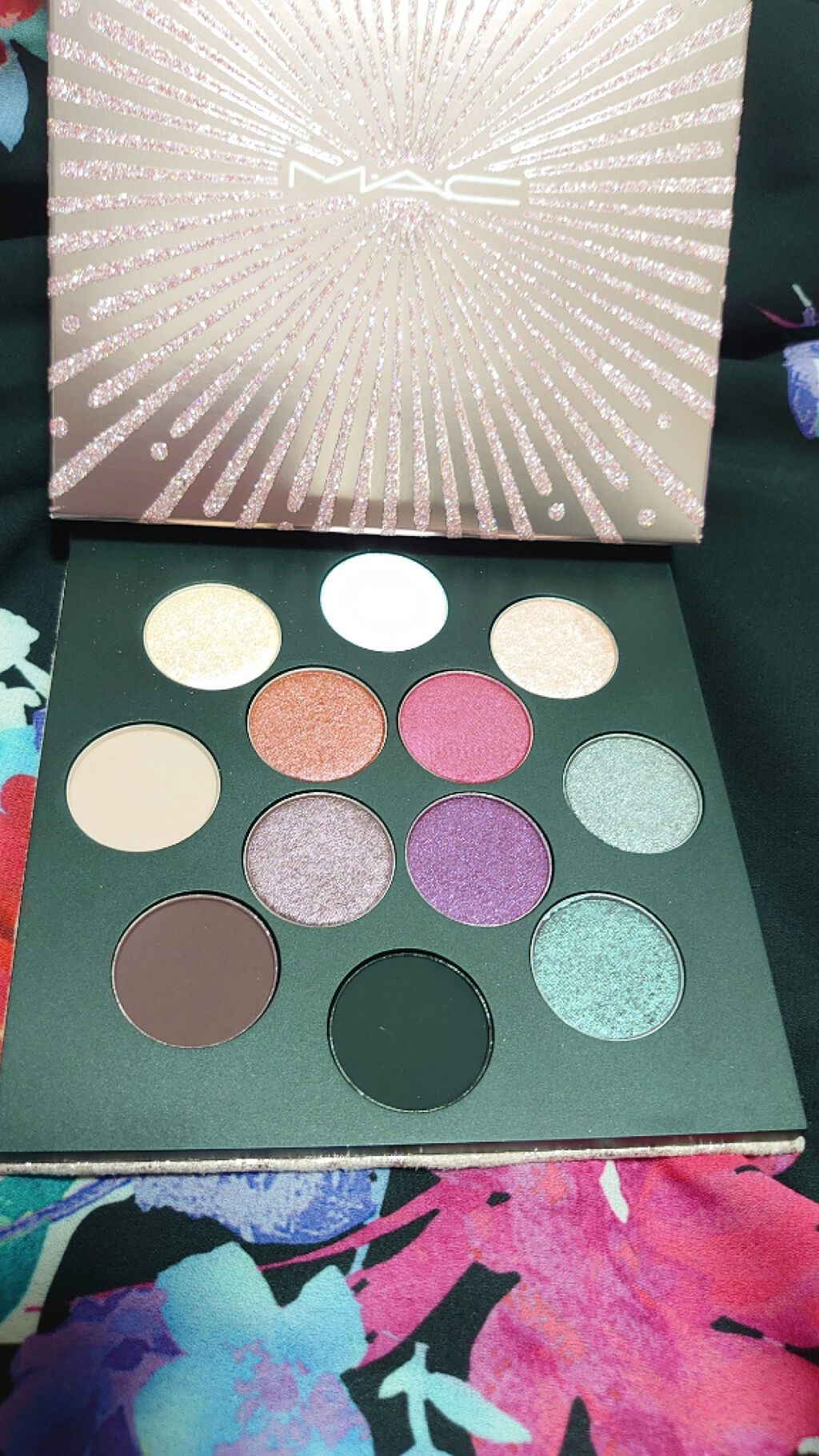 ロケット トゥ フェイム アイ シャドウ × 12 パレット/M・A・C/アイシャドウパレットを使ったクチコミ（1枚目）