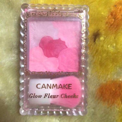 グロウフルールチークス/キャンメイク/パウダーチークを使ったクチコミ(1枚目)