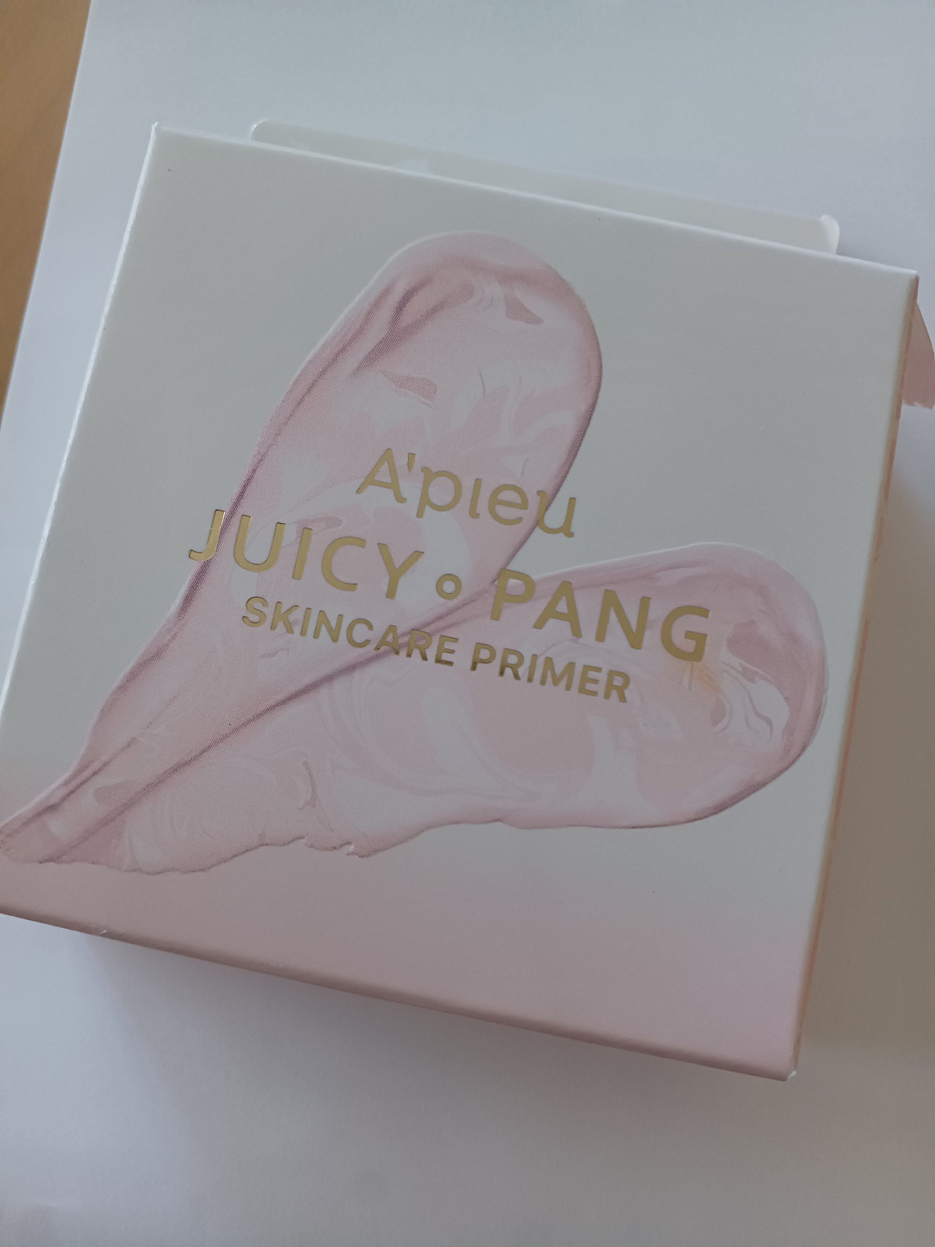 ジューシーパン スキンケアプライマー/A’pieu/化粧下地を使ったクチコミ（1枚目）