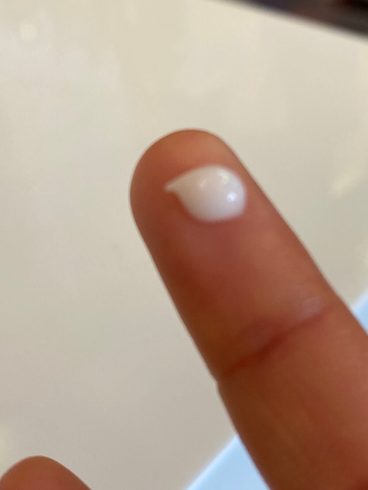 ネックゾーン エッセンス/リバイタル/ネック・デコルテケアを使ったクチコミ(2枚目)