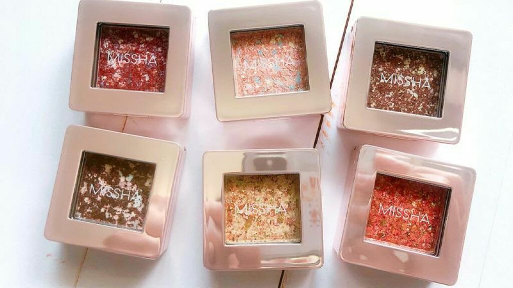 グリッタープリズム シャドウ/MISSHA/グリッターを使ったクチコミ（1枚目）